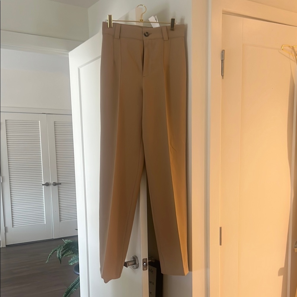 NWOT…. Tan Trousers